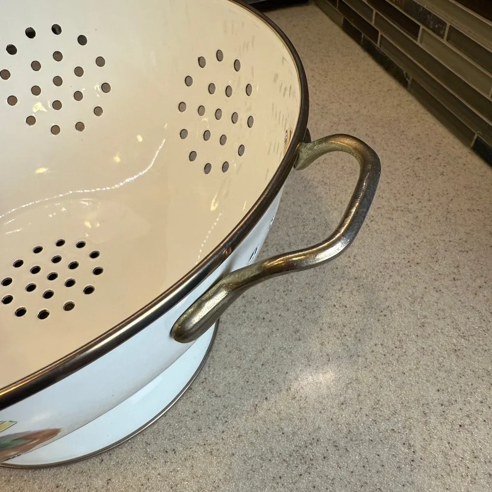Vintage Enamel Fruit Colander White‎ Pedestal Strainer Brass Handles Cottagecore